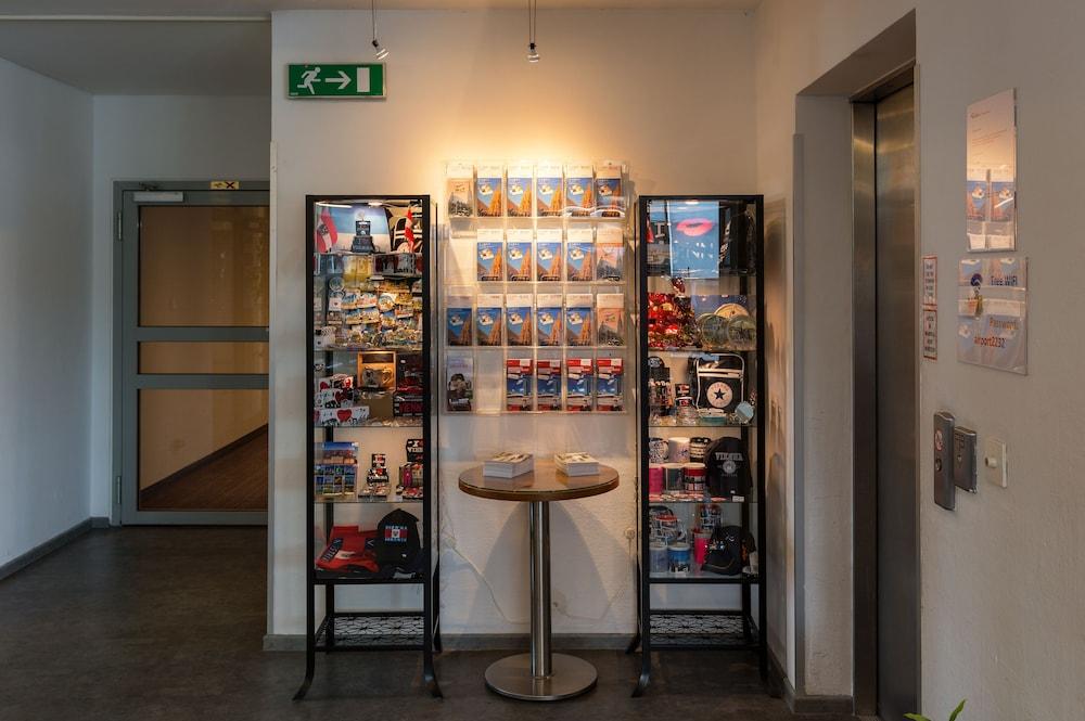 Lifehotel Vienna Airport Fischamend Eksteriør billede