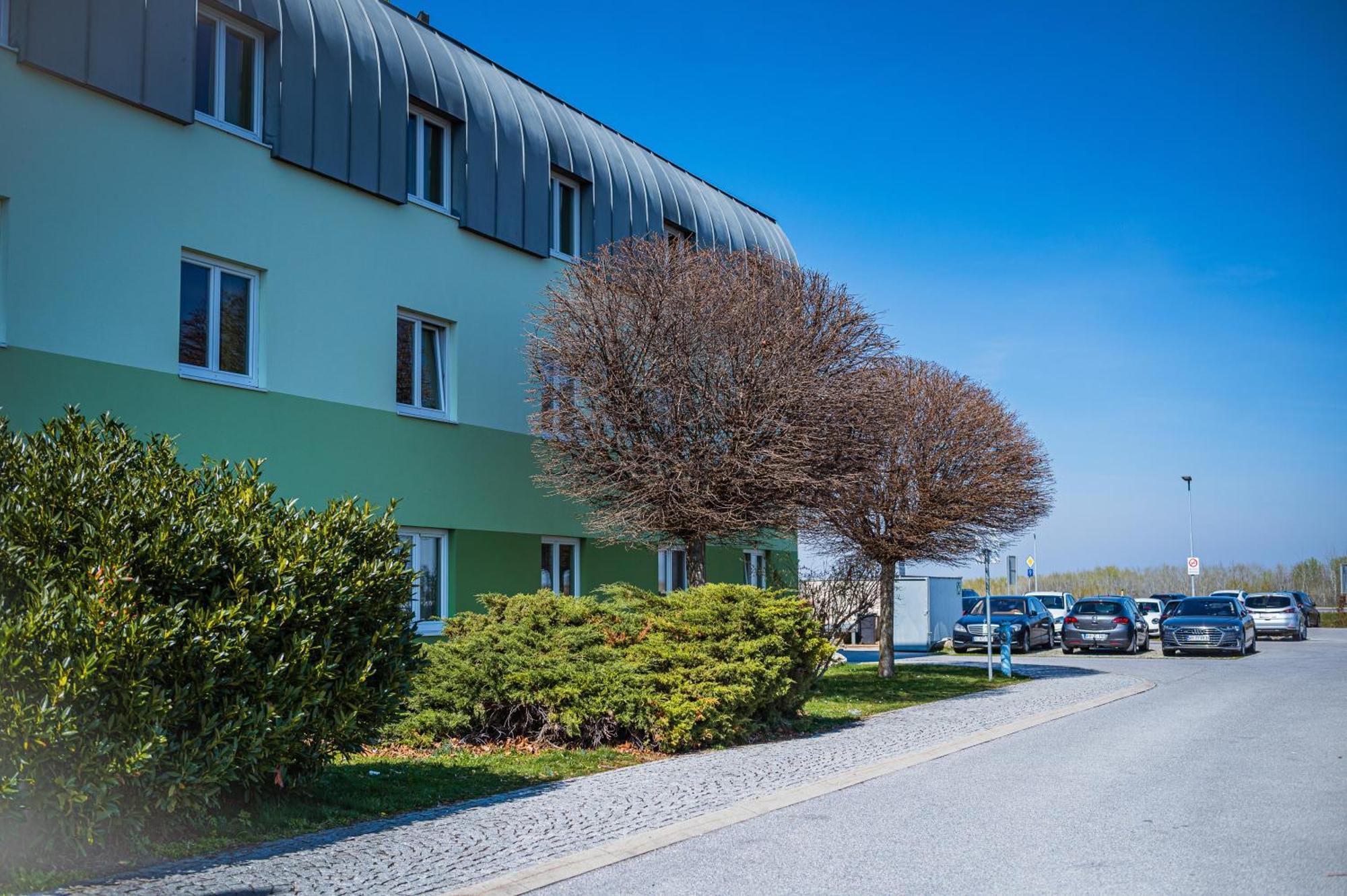 Lifehotel Vienna Airport Fischamend Eksteriør billede