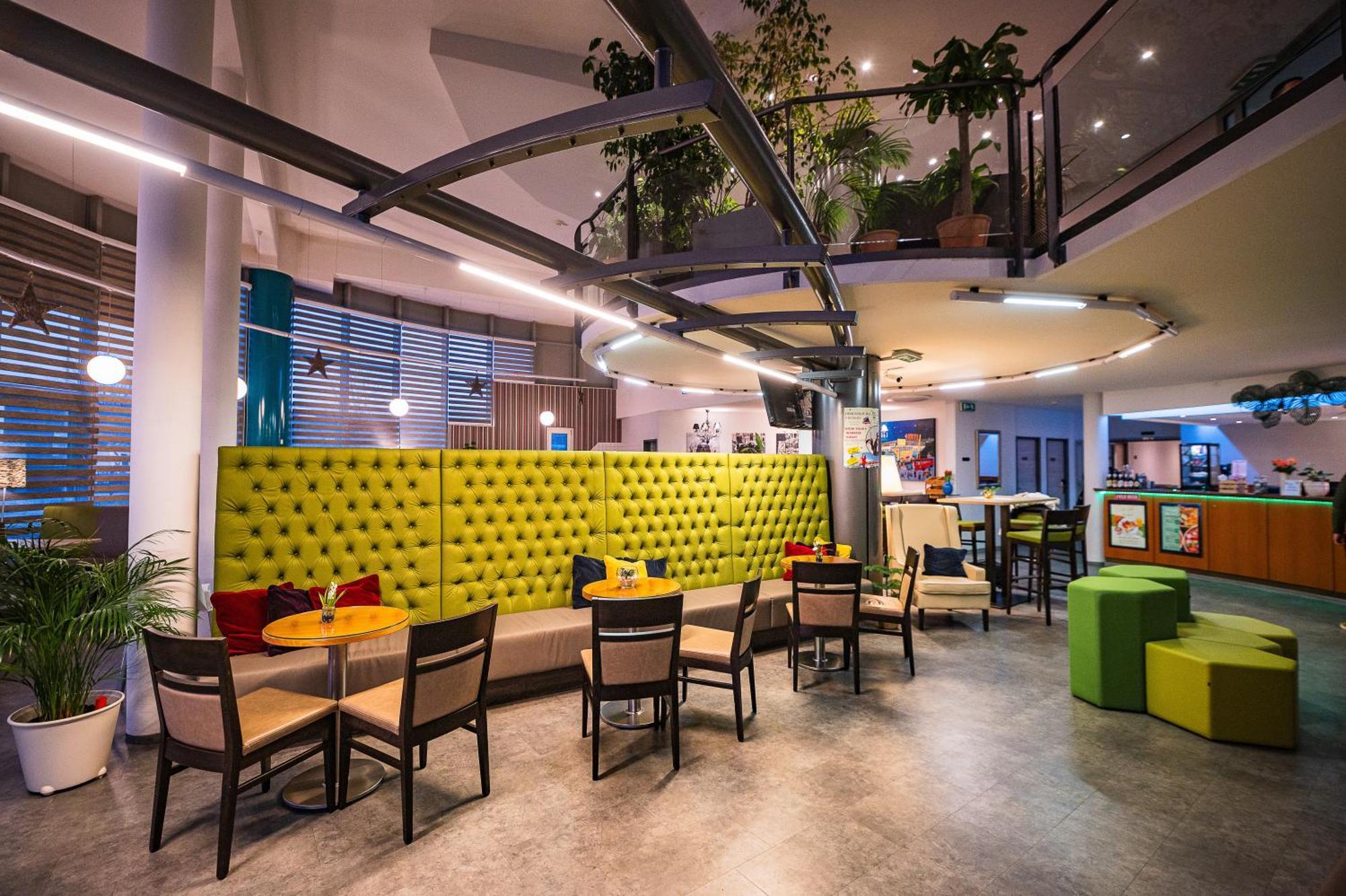 Lifehotel Vienna Airport Fischamend Eksteriør billede