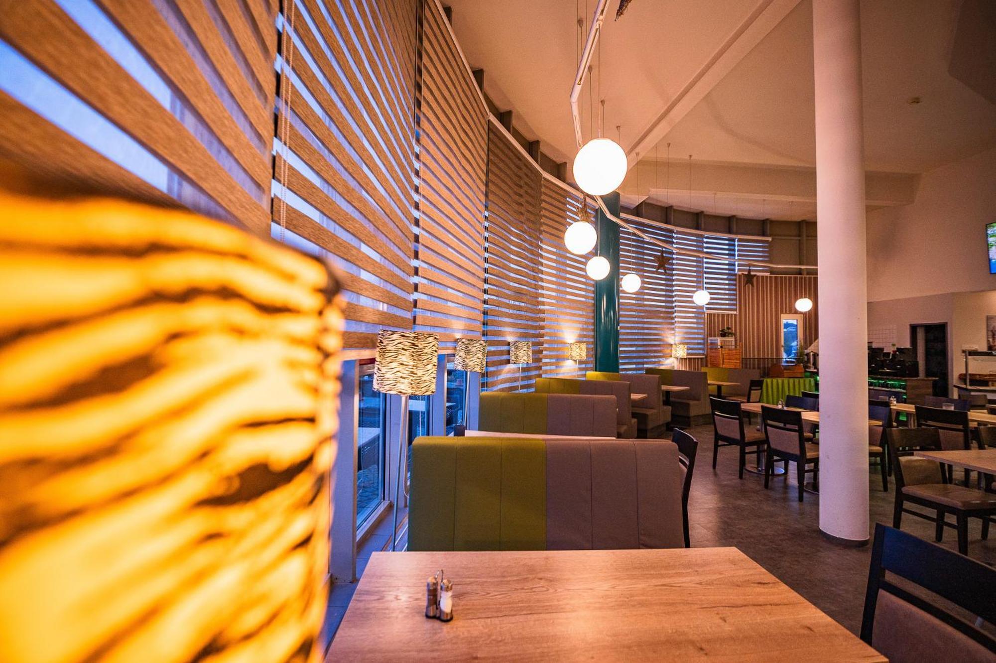 Lifehotel Vienna Airport Fischamend Eksteriør billede
