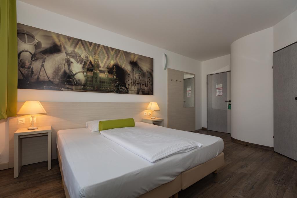 Lifehotel Vienna Airport Fischamend Eksteriør billede